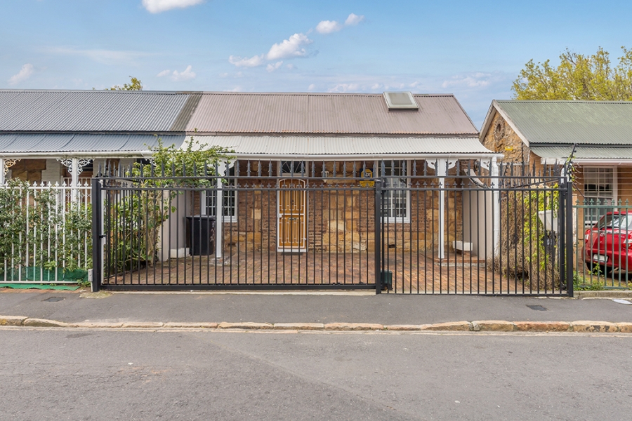 To Let 2 Bedroom Property for Rent in Wynberg Western Cape